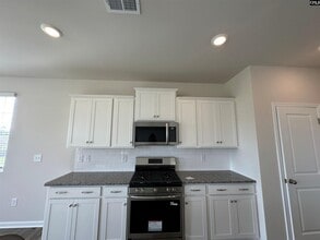 615 Olympia St in Gilbert, SC - Building Photo - Building Photo