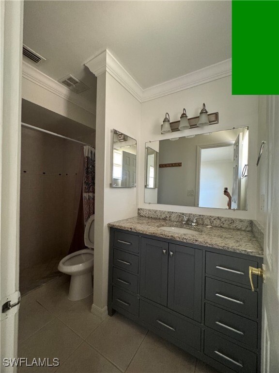 110 Contee Dr in Lehigh Acres, FL - Building Photo - Building Photo