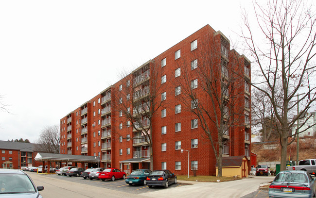 Thomas Campbell Apartments