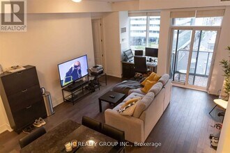21 Balmuto St in Toronto, ON - Building Photo - Building Photo