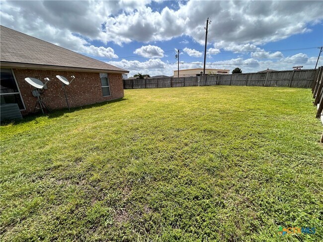 1908 Charleston Ct in Killeen, TX - Building Photo - Building Photo