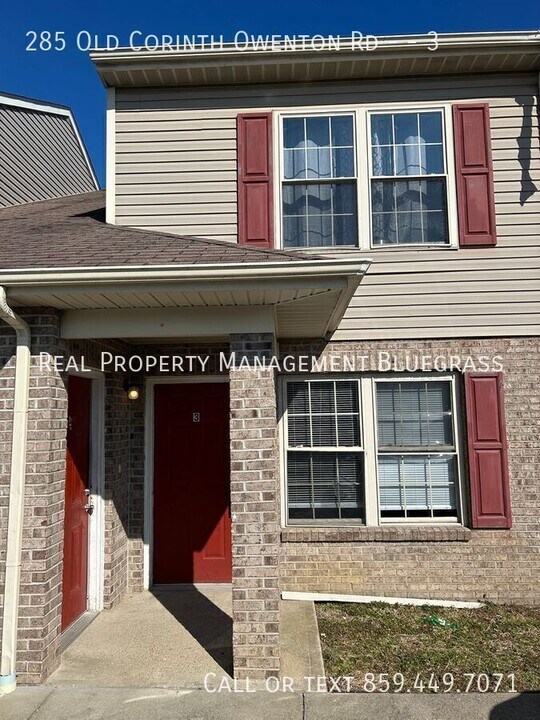 285 Old Corinth Owenton Rd in Corinth, KY - Foto de edificio