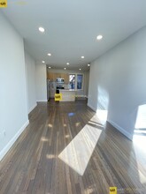 131 Park Dr, Unit 1 in Boston, MA - Building Photo - Building Photo