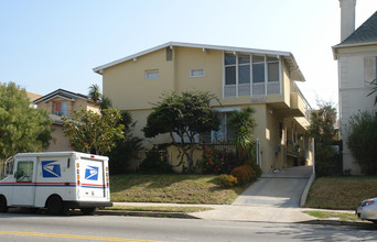 440 S Wilton Pl in Los Angeles, CA - Building Photo - Building Photo