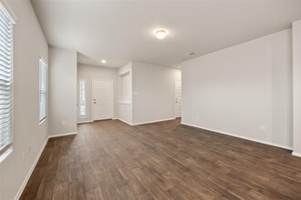 11617 Murano Dr in Austin, TX - Building Photo - Building Photo