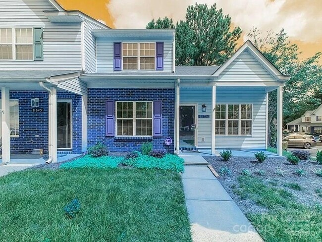 property at 11649 Boxer Ln