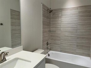1516 Thebes Aly in Corinth, TX - Building Photo - Building Photo