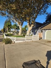 2616 Colorado Ave in Turlock, CA - Building Photo - Building Photo