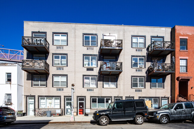 73-77 S 6th St in Brooklyn, NY - Building Photo - Building Photo