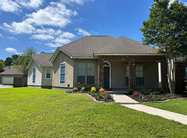 property at 8658 E Cypress Point Ct