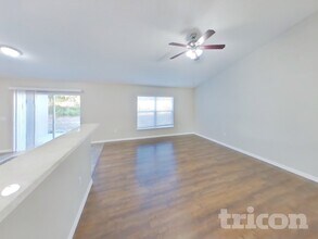 9297 Oak Grove St in Spring Hill, FL - Building Photo - Building Photo