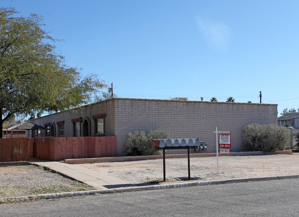 2620 N Winstel in Tucson, AZ - Foto de edificio