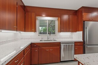 1307 Sequoia Pl in Davis, CA - Building Photo - Building Photo