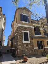 422 N Mahogany Ct in Gilbert, AZ - Building Photo