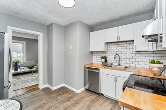 624 Effingham Dr in Richmond, VA - Building Photo - Building Photo