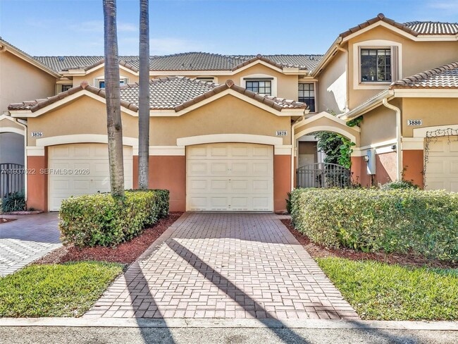 3878 Tree Top Dr in Weston, FL - Building Photo - Building Photo