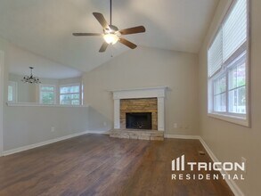278 Farm Brook Ln in Dallas, GA - Building Photo - Building Photo