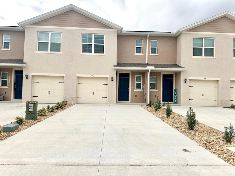 2742 Puffin Pl, Unit 506 in Davenport, FL - Building Photo