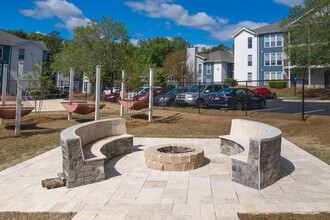 The Redland Apartments in Athens, GA - Building Photo - Building Photo