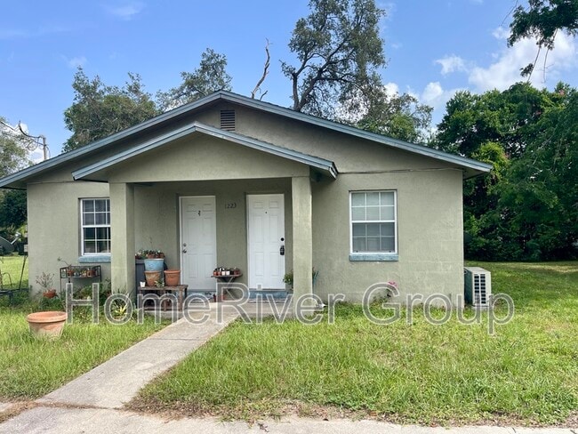 property at 1223 Avenue L Ave