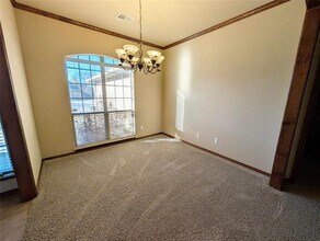 609 Sally Ct in Moore, OK - Building Photo - Building Photo