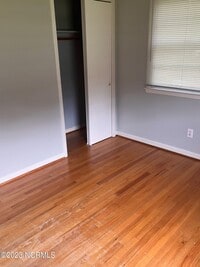 607 Dennis Rd photo'