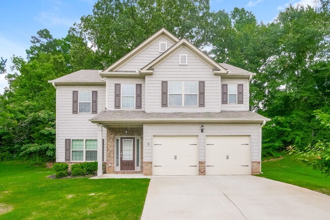 property at 313 Kenmore Ct