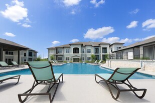 Lalita Senior Living in Brownsville, TX - Building Photo