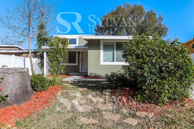 559 Martin Pl Blvd in Apopka, FL - Building Photo - Building Photo