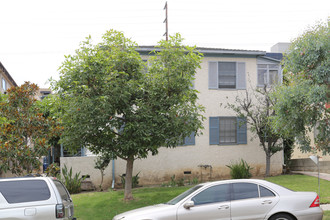 1621 Glendon Ave in Los Angeles, CA - Building Photo - Building Photo