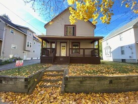 2236 9th St SW in Akron, OH - Building Photo