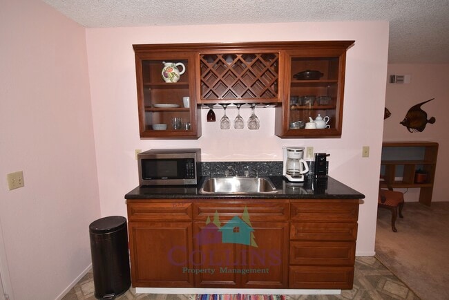 14382 Sun Forest Dr in Penn Valley, CA - Building Photo - Building Photo