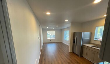 405 Williams Ave N in Renton, WA - Building Photo - Building Photo