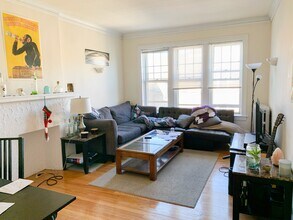 2210-22 Maple Ave. in Evanston, IL - Building Photo - Building Photo