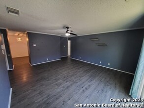 12722 Huntsman View Dr in San Antonio, TX - Building Photo - Building Photo