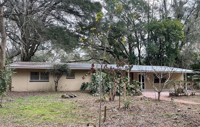 property at 3811 SW 20th St