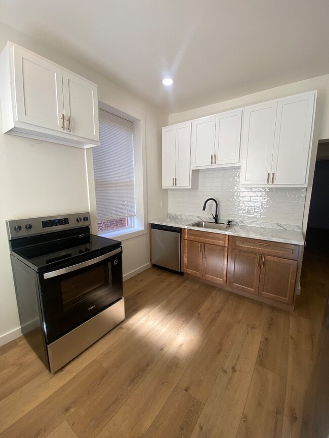 property at 4716 Louisiana Ave