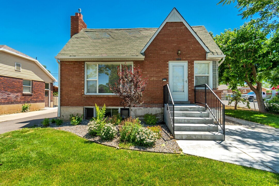 632 N Main St in Spanish Fork, UT - Building Photo