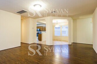 17928 Honey Locust Ln in Elgin, TX - Building Photo - Building Photo