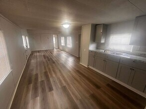 710 S 50th St in Tampa, FL - Building Photo - Building Photo