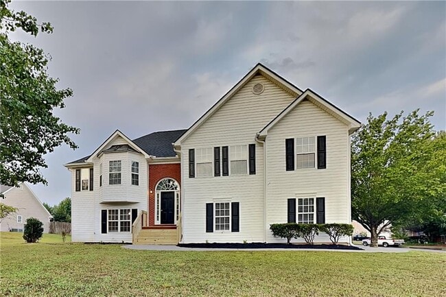 property at 903 Tucker Ln