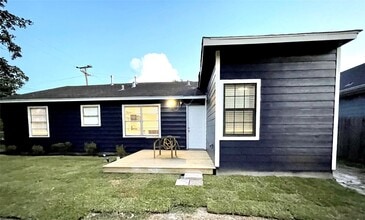 3627 Keeland St in Houston, TX - Building Photo - Building Photo
