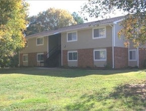 Northwest Apartments in Lancaster, SC - Building Photo - Building Photo