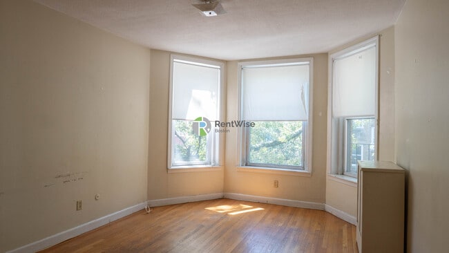 property at 1132 Commonwealth Ave