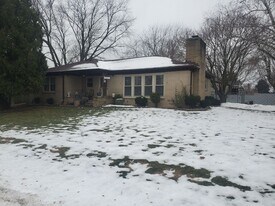 4650 Elizabeth St in Racine, WI - Building Photo