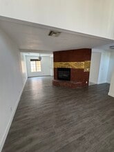 2307 N Cahuenga Blvd in Los Angeles, CA - Building Photo - Building Photo