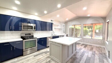 20438 N 17th Way in Phoenix, AZ - Building Photo - Building Photo