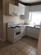 314 S Hale St in Wheaton, IL - Building Photo - Building Photo