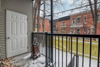 3571 Rue Saint-Dominique in Montréal, QC - Building Photo - Building Photo