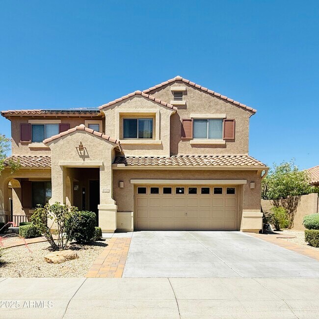 4028 E Hashknife Rd